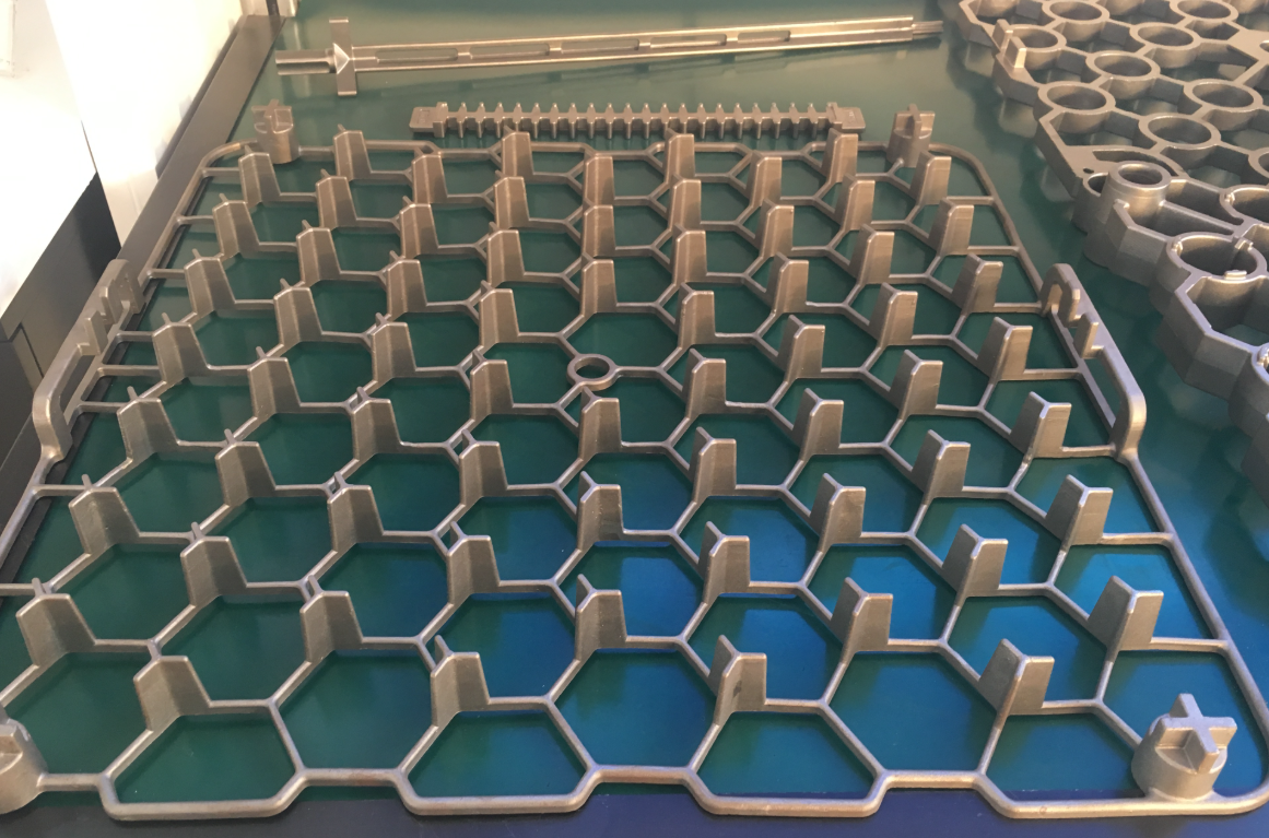 兴特嘉 耐热钢铸造 ZG40Cr25Ni20Si2 热处理配件 炉底板 料框 炉排